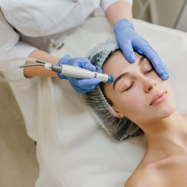 Hydrafacial cilt bakimi